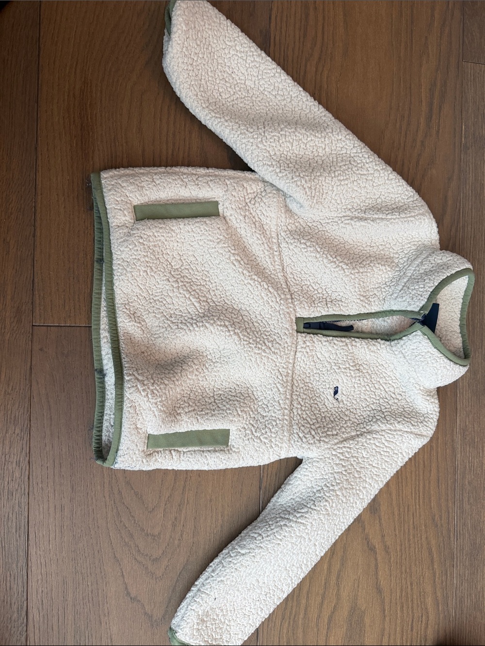 Vineyard Vines Cream Sherpa Jacket with Olive Trim